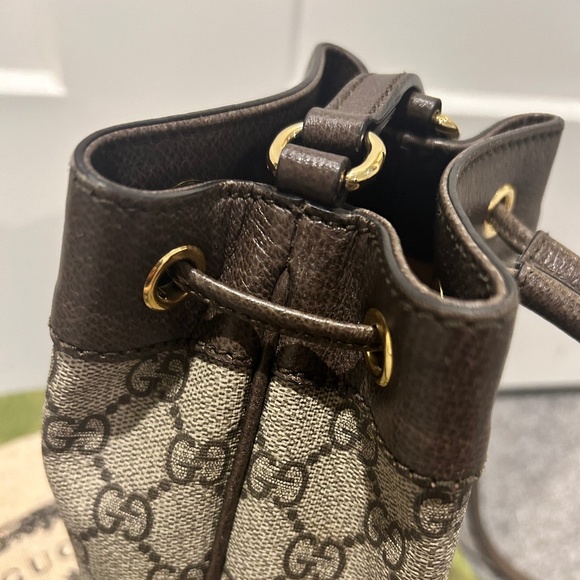 Gucci Ophidia Bucket Bag - Picture 3 of 6